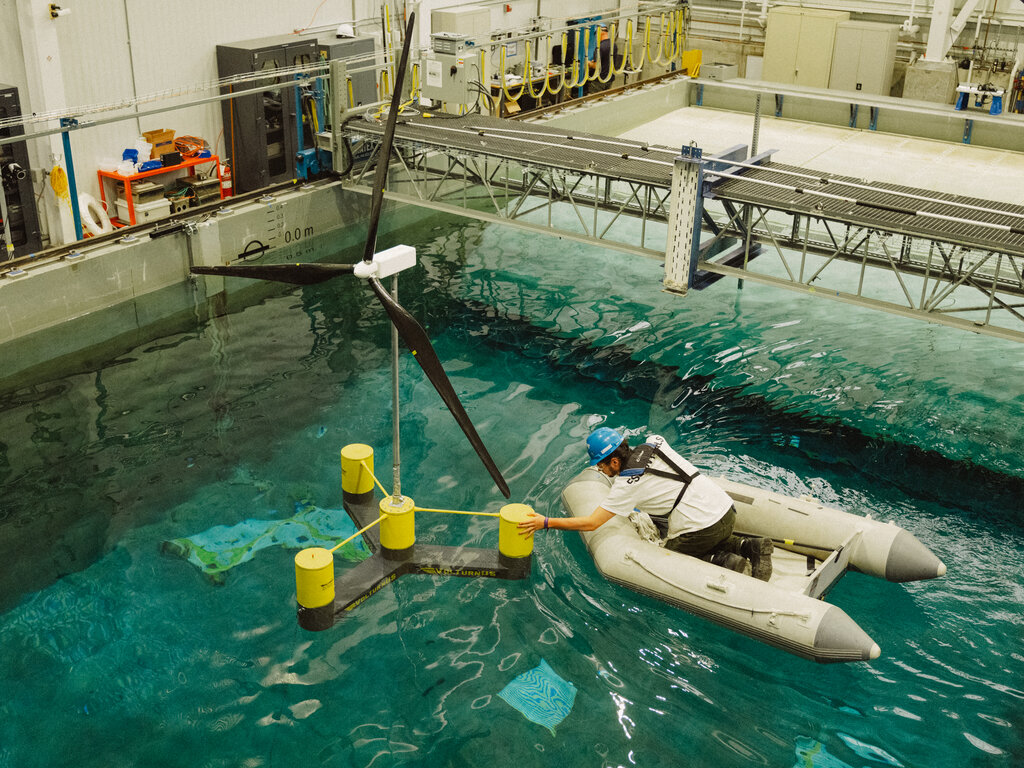 Майбутнє чистої енергії хвилює як друзів, так і ворогів